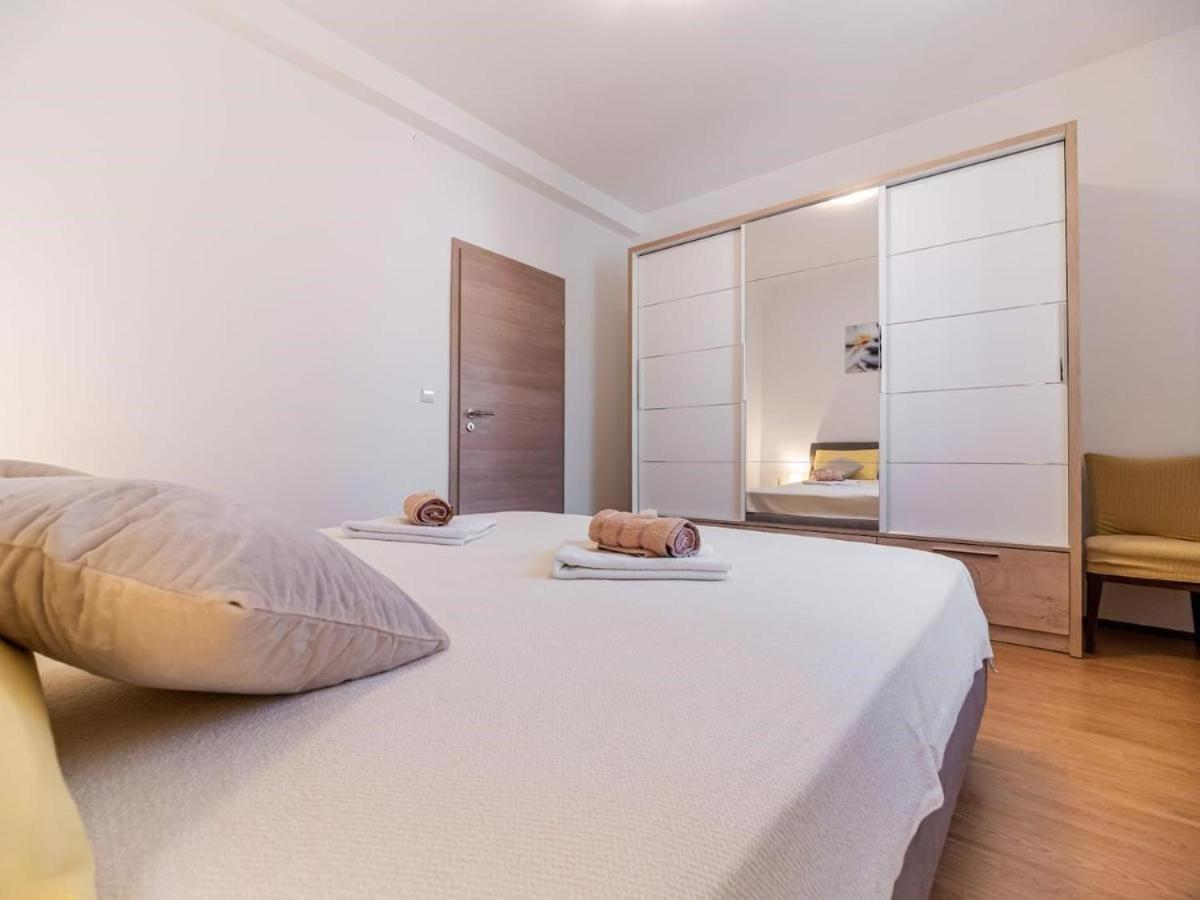 Stella Apartment เมดูลิน ภายนอก รูปภาพ